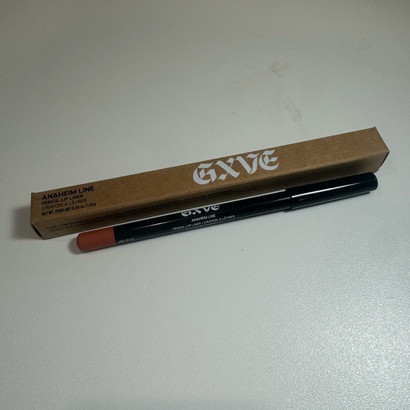 GXVE ~ Anaheim Line Pencil Lip Liner ~ Mells LN ~ 0.04 oz ~ NIB - Picture 2 of 4